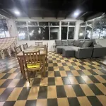 Amplo Apartamento Com Vista Incrivel